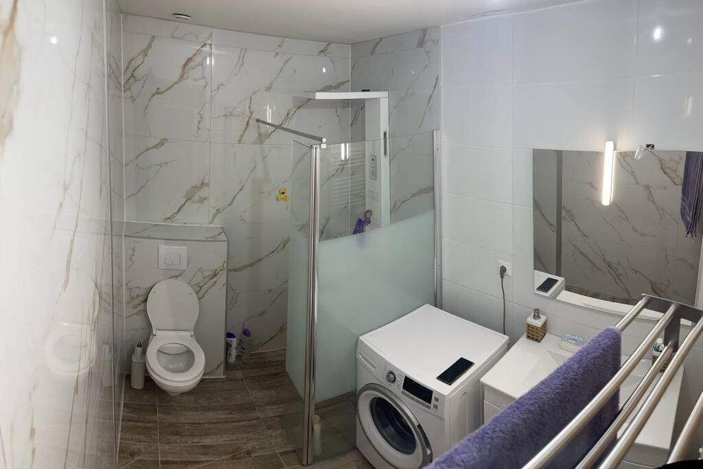 Appartement Prive Dans Villa Montauban Eksteriør bilde
